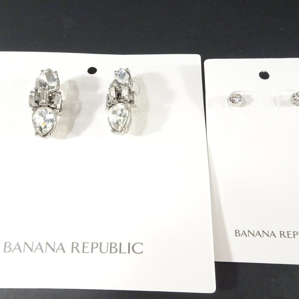 Banana Republic Silver Crystal Arrow and Solitaire Stud Earrings Set 2 NWT 38 29